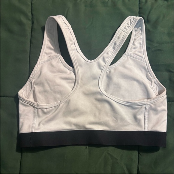 Nike Bundle - Picture 14 of 15